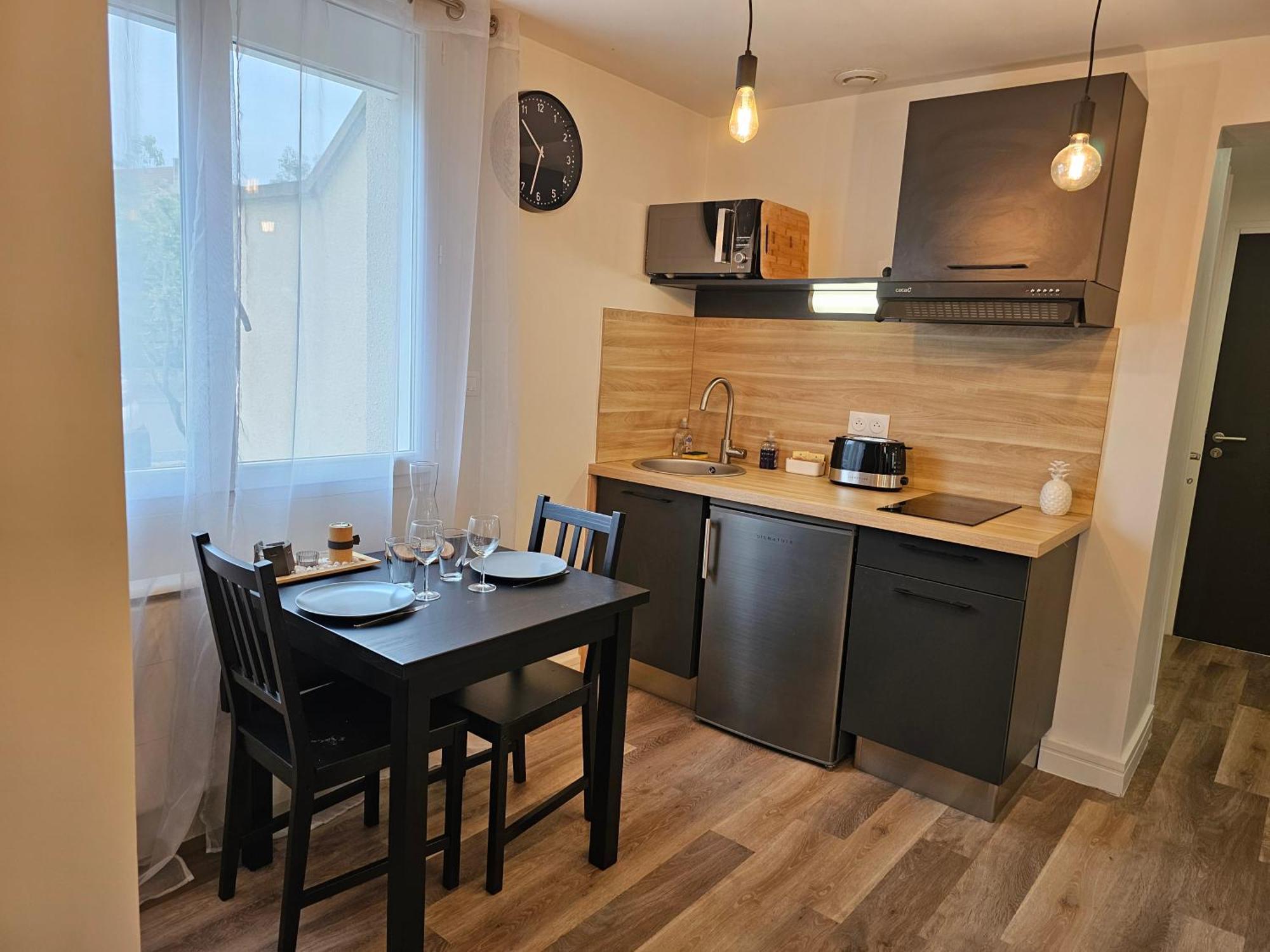 Au 3 Rue Manhes Apartment Алби Екстериор снимка